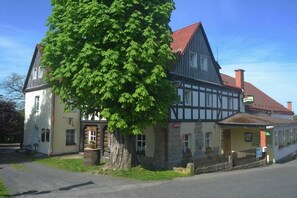 Exterior - U Zeleného stromu (Děčín)