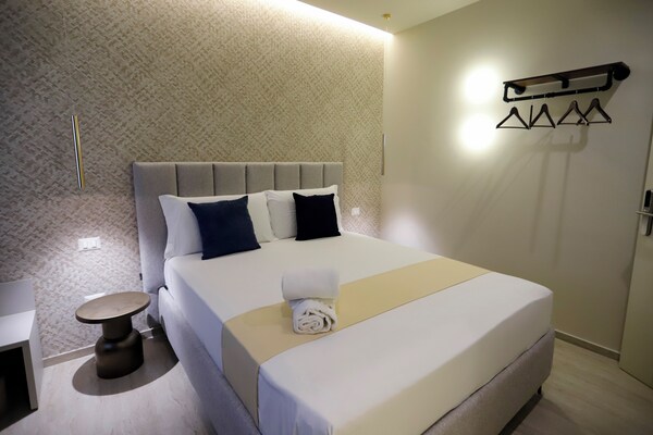Seõra Luxury Rooms - Realmonte