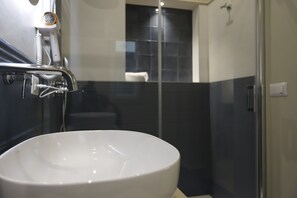 101 - Camera matrimoniale Deluxe | Bathroom - Seõra Luxury Rooms (Porto Empedocle)