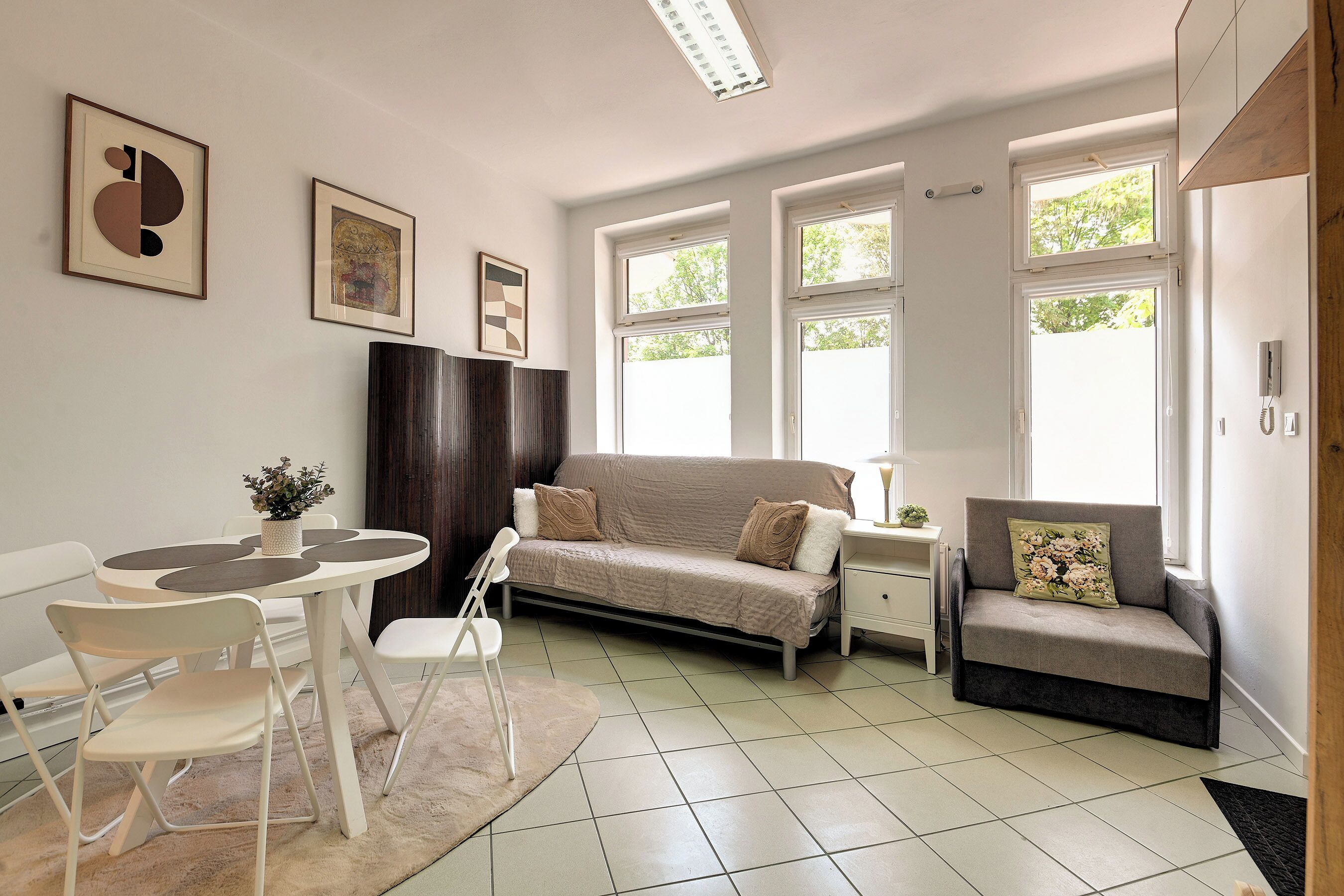 Studio | Iron/ironing board, free WiFi