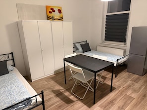 Standard Double Room, City View - Pension Rose Werner (Berlin)