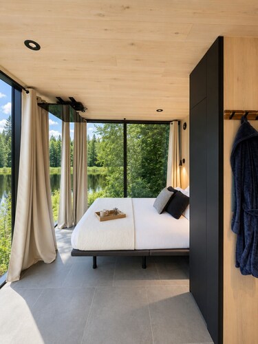 Blue Spruce Mirror House at FarAway Pond