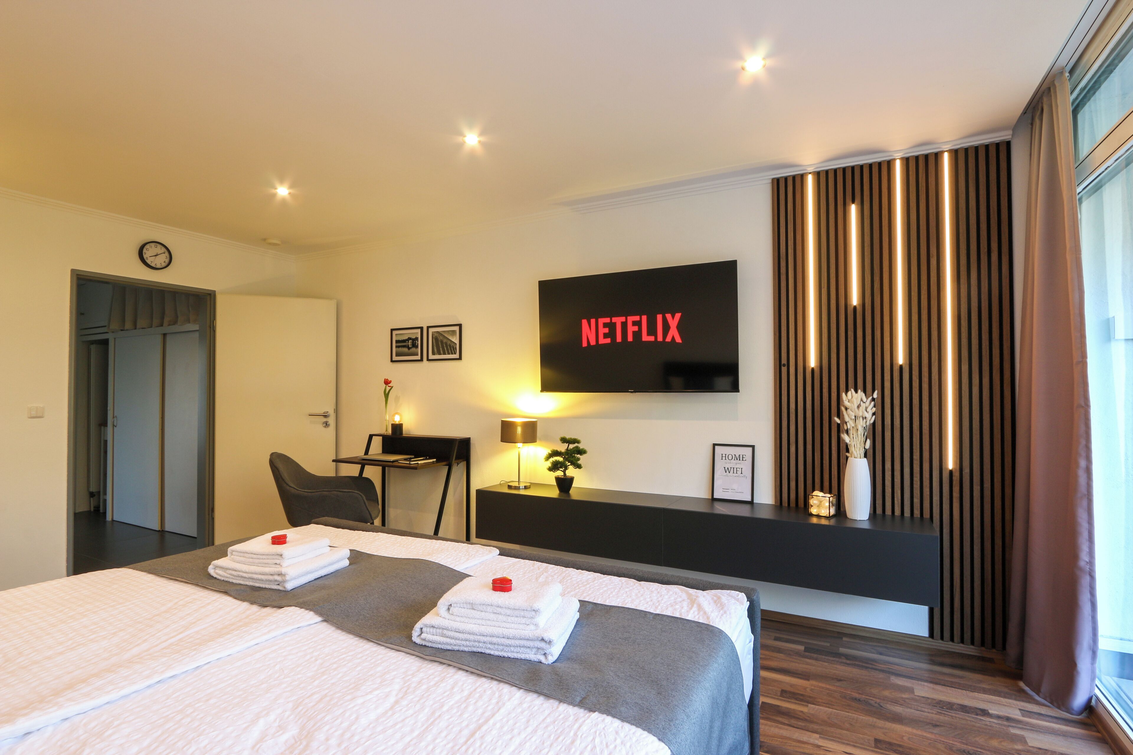 1 habitación, escritorio, wifi gratis y ropa de cama 