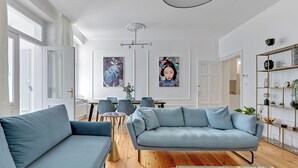 Leilighet – deluxe, byutsikt | Oppholdsområde