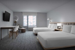 Room - Pet-Friendly Stay | Pool, Free Breakfast + Full Kitchen (Fort Myers)
