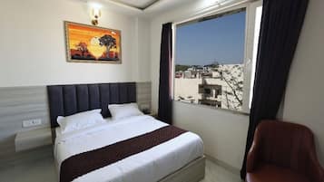 Deluxe Double Room | Free WiFi