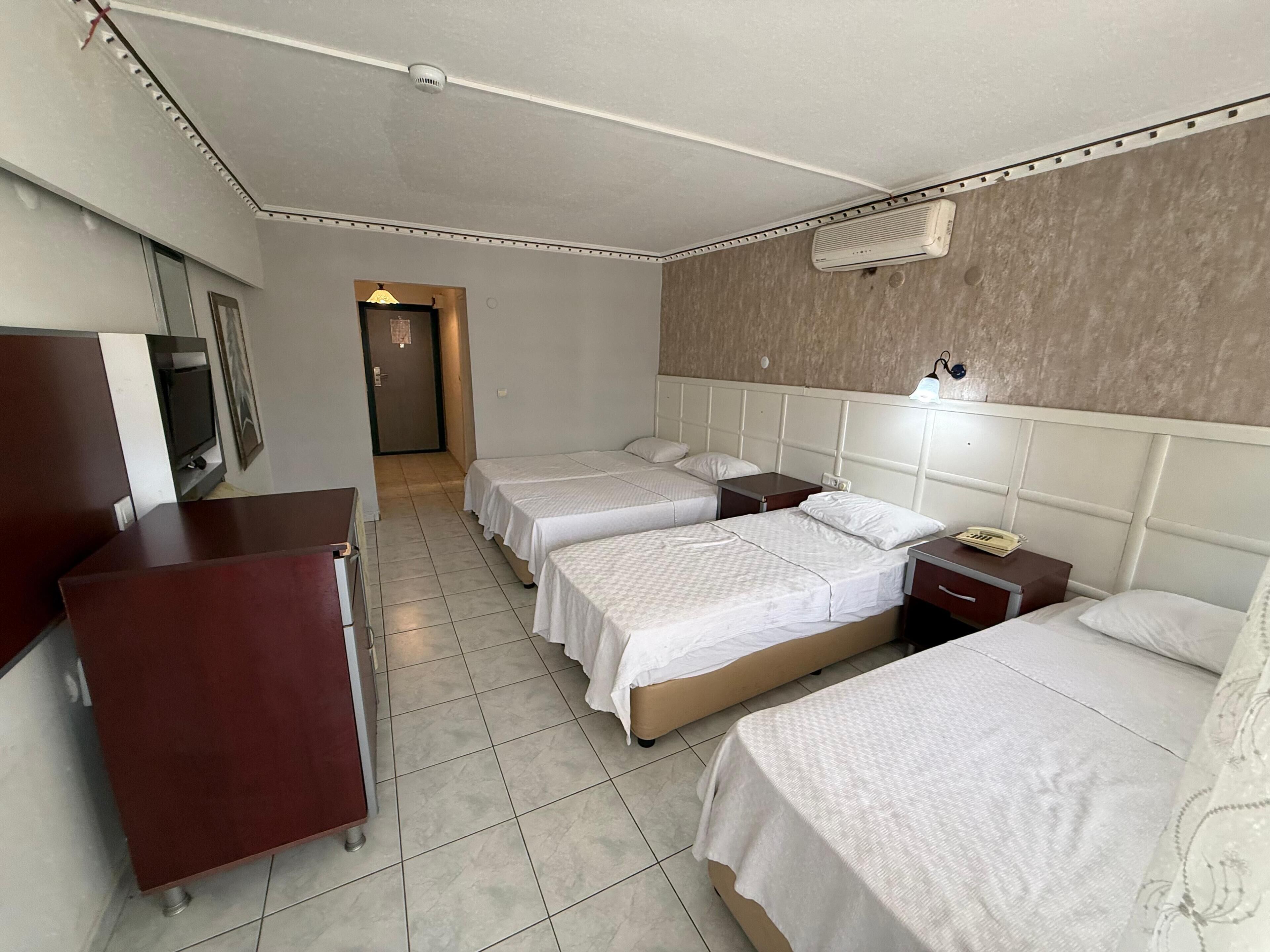 Standard Triple Room, Balcony