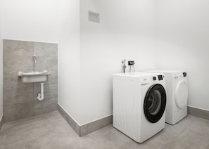 Ruang laundry
