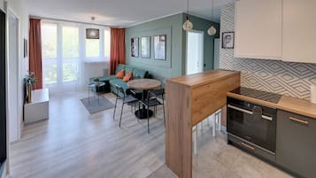 Leilighet, balkong | Oppholdsrom