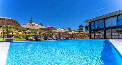 Lima Riverview Suites