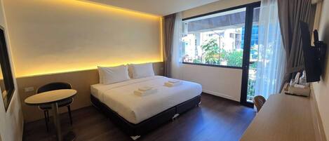 Superior Double Room, City View | Desk, laptop workspace, free WiFi