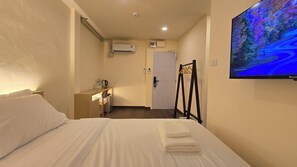 Classic Double Room - Norns Silom Cafe & Stay (Krung Thep Maha Nakhon)