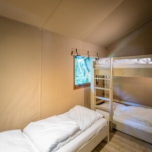 2 chambres, draps fournis