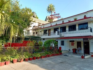 Exterior - Hotel Swastik (Mount Abu)