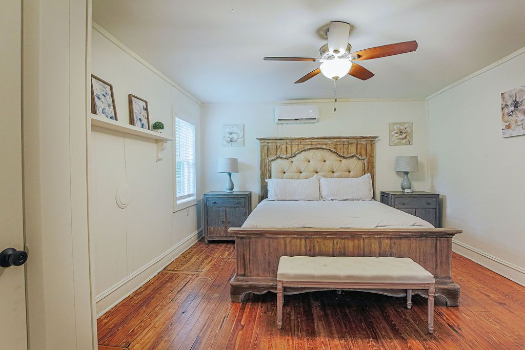 Casa de campo, banheiro privativo (Bluebird Cottage) | 2 quartos