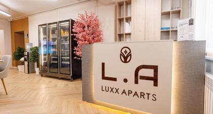 Luxx Aparts