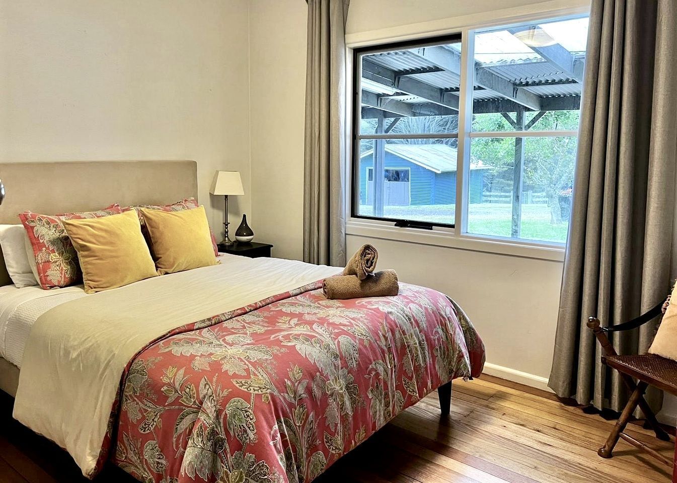 3 bedrooms, in-room safe, iron/ironing board, travel crib