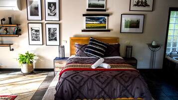 1 bedroom, iron/ironing board, bed sheets