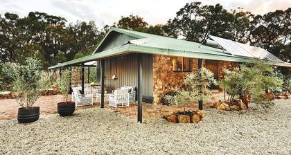 Sweet Off-Grid Cottage with Modern Interior and Exterior in Victoria
