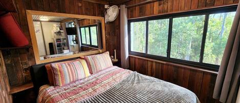 1 habitación, wifi y ropa de cama