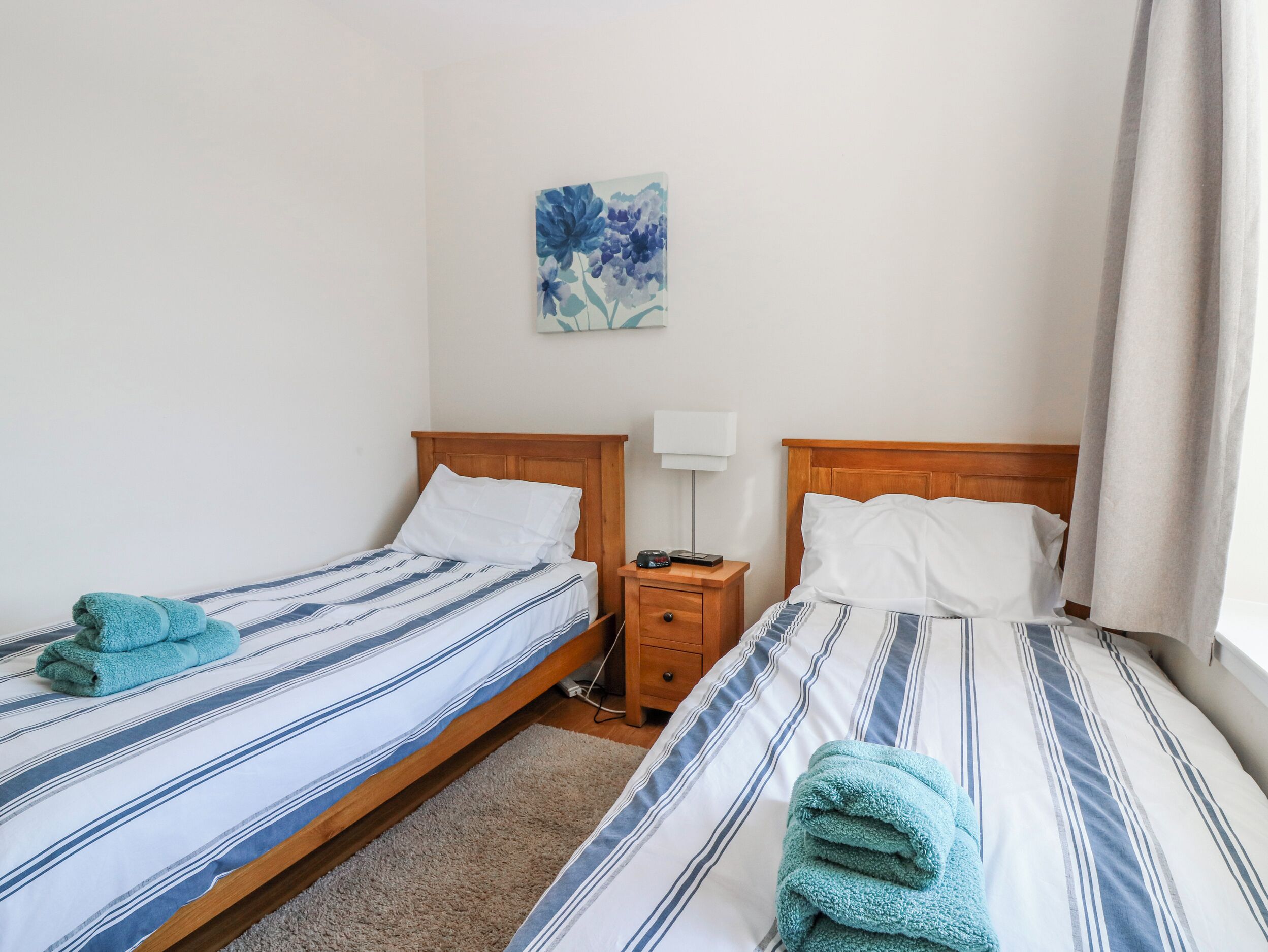 3 bedrooms, individually decorated, individually furnished, free WiFi