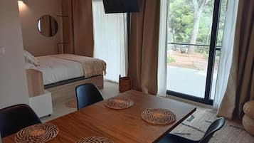 Huis, uitzicht op bergen | Verduisterende gordijnen, geluiddichte muren, gratis wifi