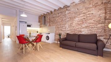 House | 1 bedroom
