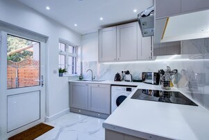 3 habitaciones y acceso a internet