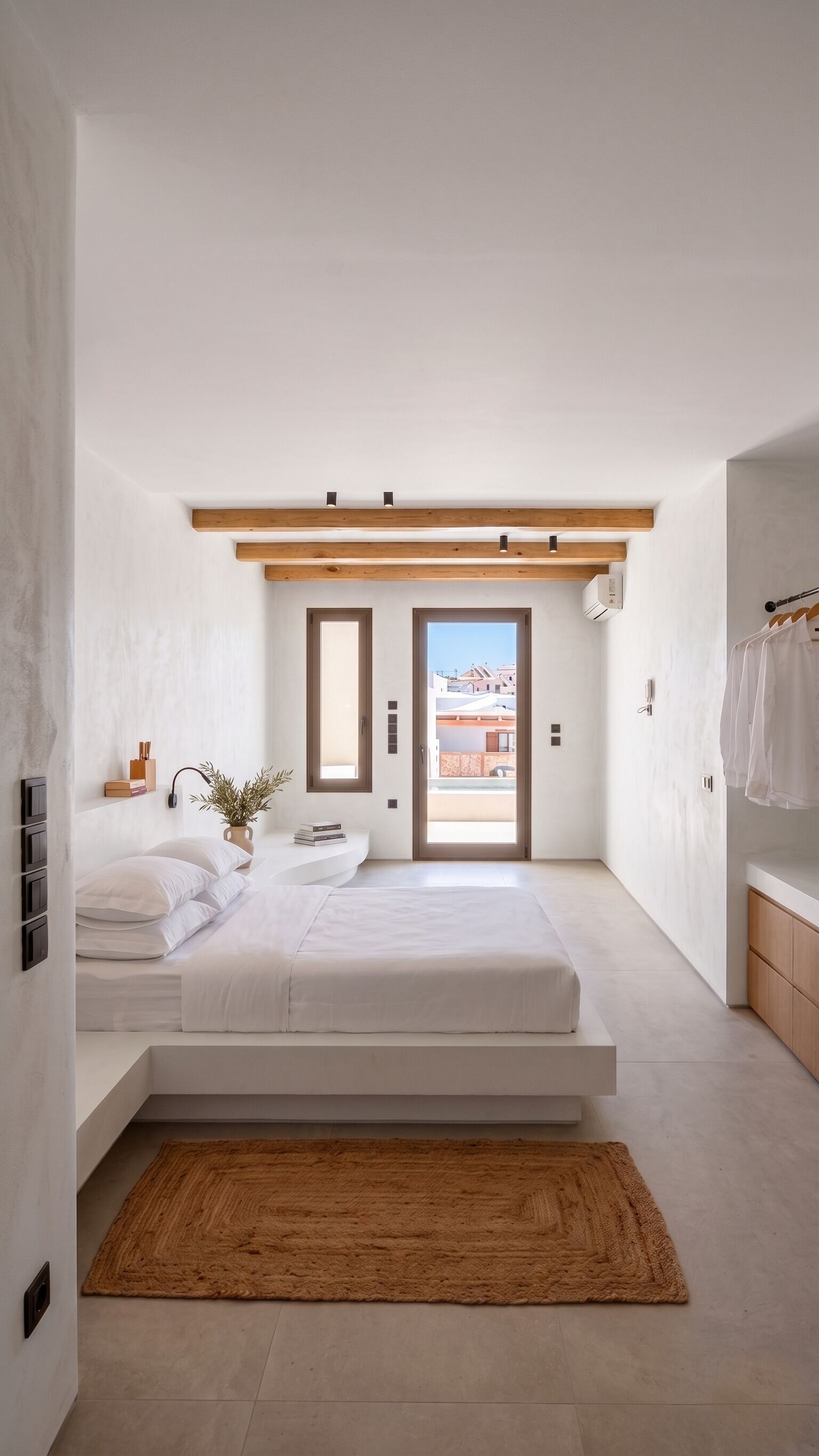 Executive Suite | Premium bedding, in-room safe, blackout drapes