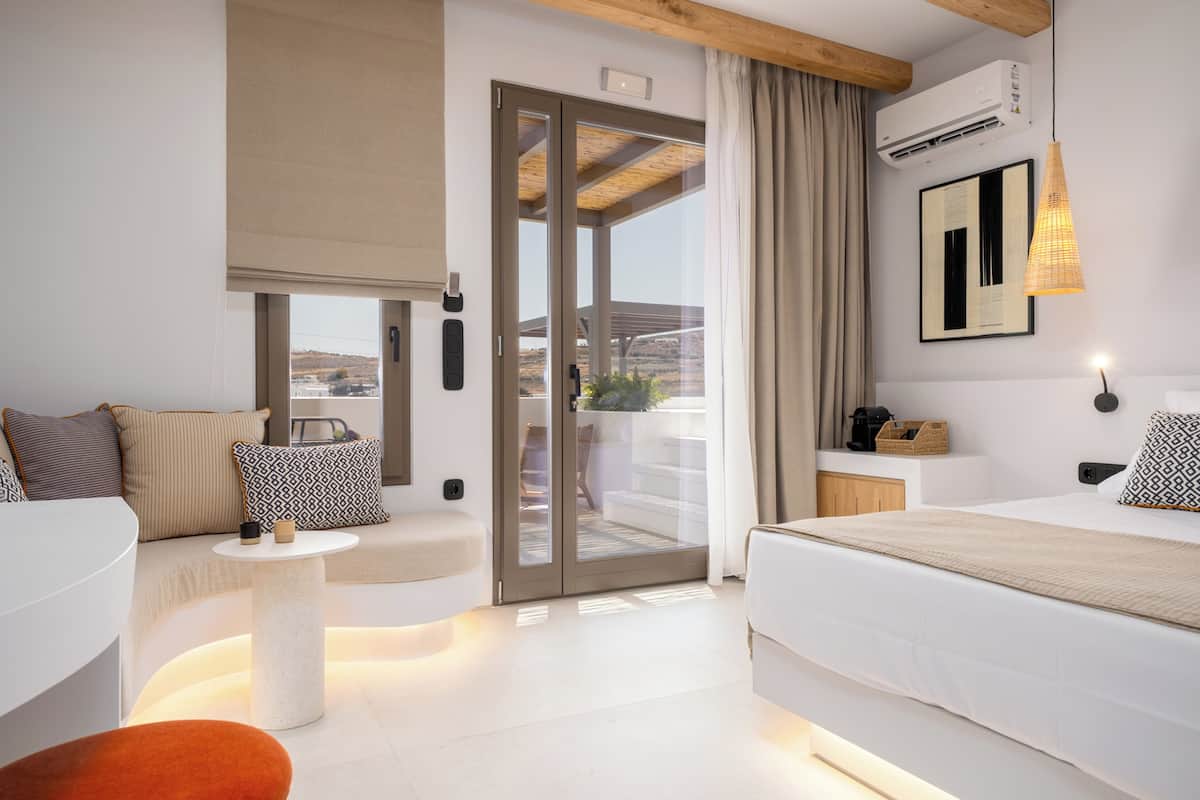 Superior Double Room with Outdoor Hot Tub | Premium bedding, in-room safe, blackout drapes