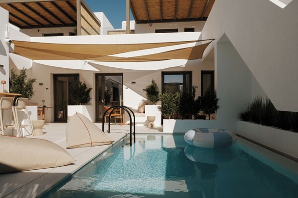 The Lofts Paros Executive Suites - Paros