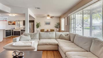 Casa (3 Bedrooms) | Parte interna