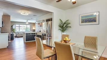 Casa (3 Bedrooms) | Parte interna