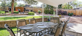 Littleton Apt w/ No Cleaning Fee Near Chatfield!