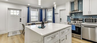 Work & Play in Palmetto! Pet-friendly Home w/ Yard