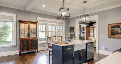 Midtown Jackson - 1900 Brick Craftsman Home
