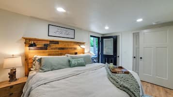 House (1 Bedroom) | Interior