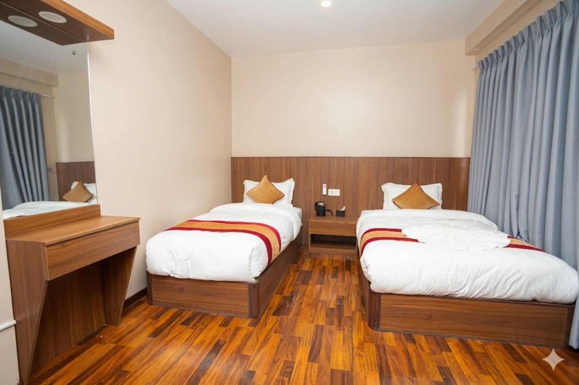 Deluxe Twin Room | Free WiFi