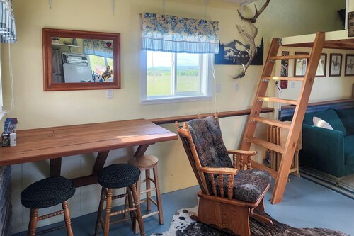 Pets Welcome! Quiet Country Cabin in Grangeville