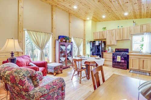 Peaceful Prairie Living! Rural Willow City Apt