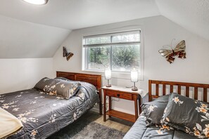 Interior - View of Trail of the Coeur d' Alenes & CDA River (Cataldo)