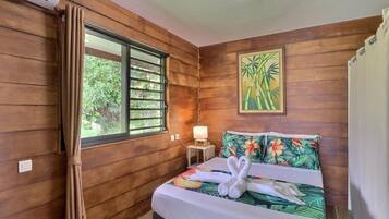 Comfort House, Sea View | Travel crib, free WiFi, bed sheets