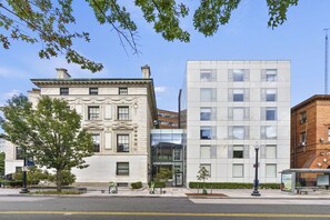 Exterior - DC Business Stay | Modern Stay w/Kitchen & 24/7 Fitness Center | Dupont Circle (Washington)