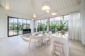 Design Villa, 3 Bedrooms, Private Pool | Dining - White Shell Villa 1 (badung)