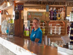 Bar (in der Unterkunft)