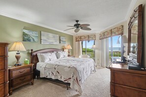 Room - 🌴Beachfront with Gulf and Beach Views🐬Gated Community☀️Lands End 6-204 (Treasure Island)