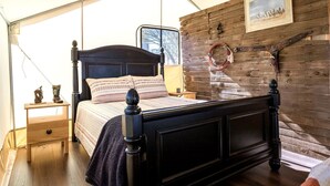 Unclassified image, 3 of 20, button - Luxury Glamping Tent, Perfect for a Romantic Weekend in Tucson, Arizona (Tombstone)