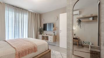 1 habitación, tabla de planchar con plancha, wifi y ropa de cama