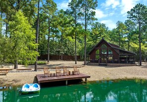 Unclassified image, 5 of 50, button - Gorgeous Pet Friendly Log Cabin with a Tipi and Pond, Perfect for a Weekend Getaway, Minutes from Hochatown (Broken Bow)