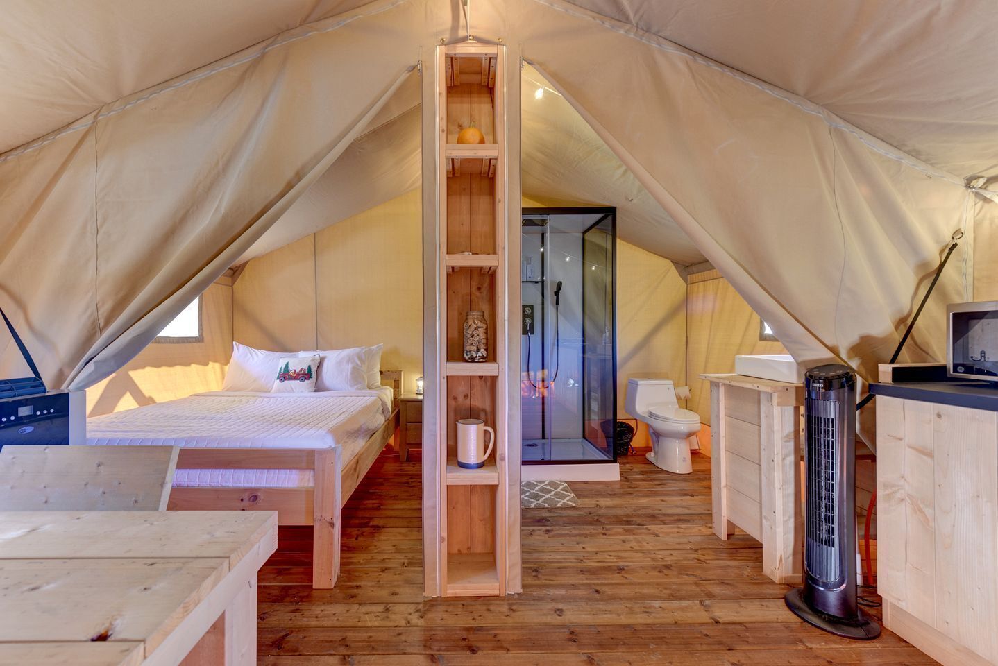 1 quarto, ferros/tábuas de passar roupa, Wi-Fi, roupa de cama